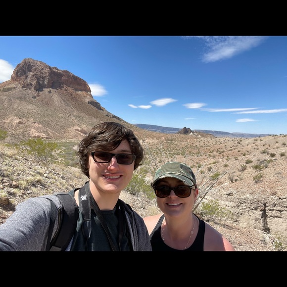 Meet your Posher, Amy - Picture 9 of 16